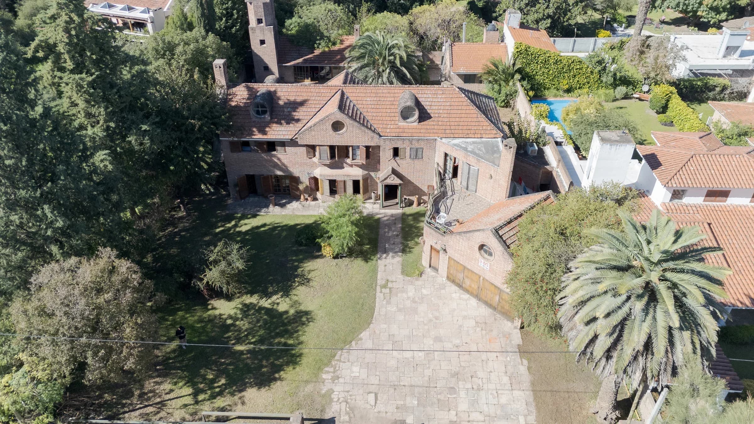 Residencia sobre Av. Lisboa · Vista al Golf — foto 2